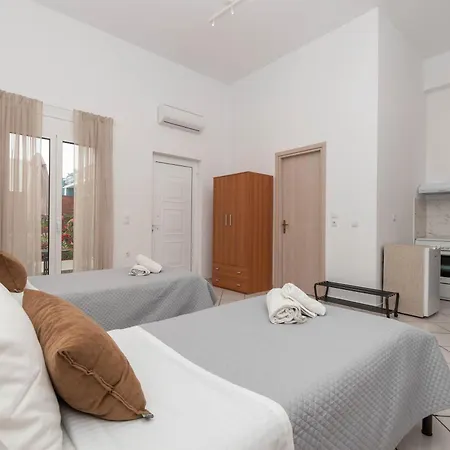 Apartament Dora's Laganas