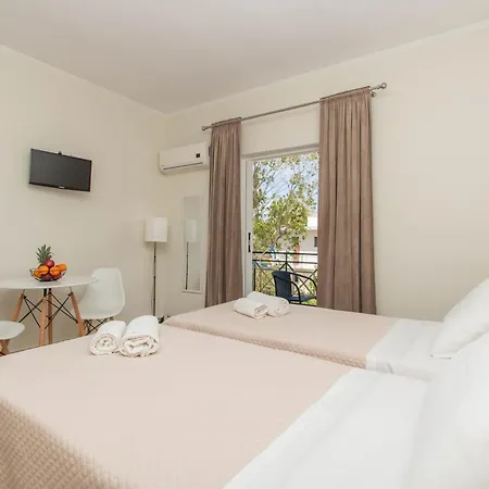 Apartament Dora's Laganas